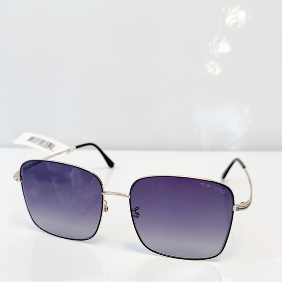 Tom Ford Other - Tom Ford  Grey Gradient Square Unisex Sunglasses